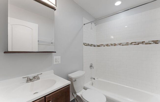 Studio, 1 bath, 369 sqft, $1,550, Unit 408