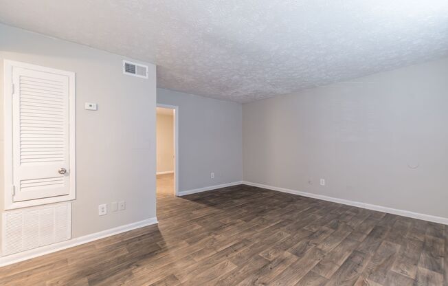1 bed, 1 bath, 650 sqft, $1,126, Unit 3535-J15