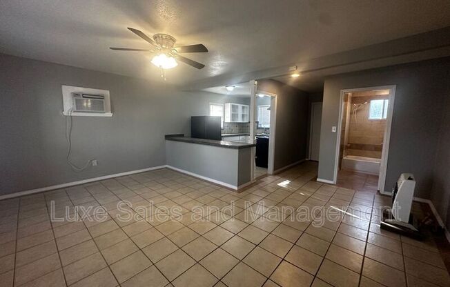 1134 NW 49 ST