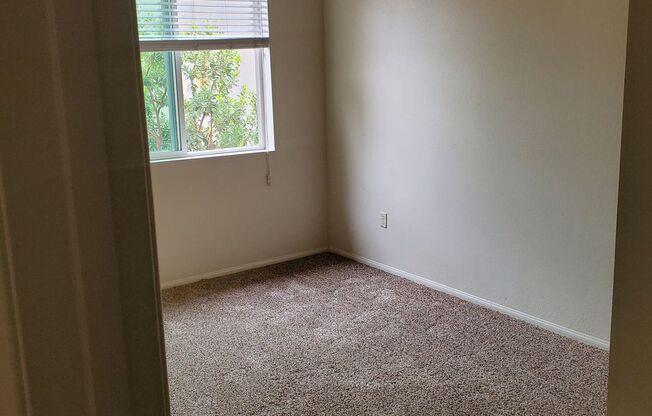 2 beds, 2 baths, 1,086 sqft, $2,200, Unit 64204