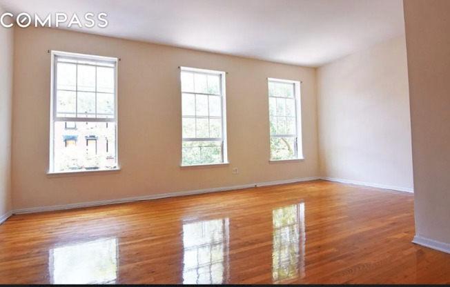 423 CLERMONT AVE