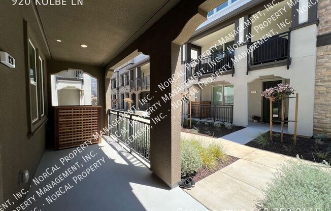 920 KOLBE LN