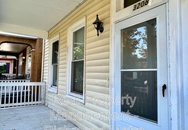 3208 CAROLINA AVE