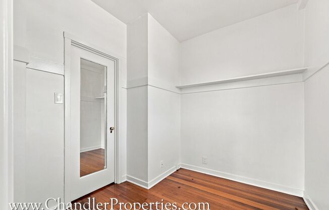 625 Scott Street Apartments*