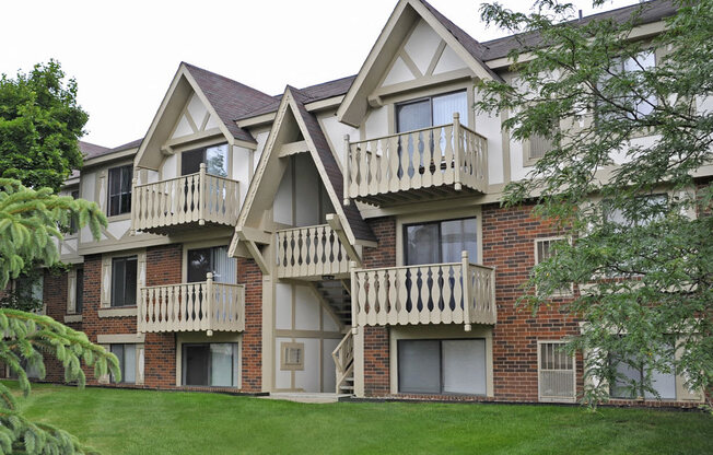 Balcony Garden Views at Eastgate Woods Apartments, Batavia, OH