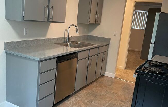 Sunset Terrace Apartments LLC