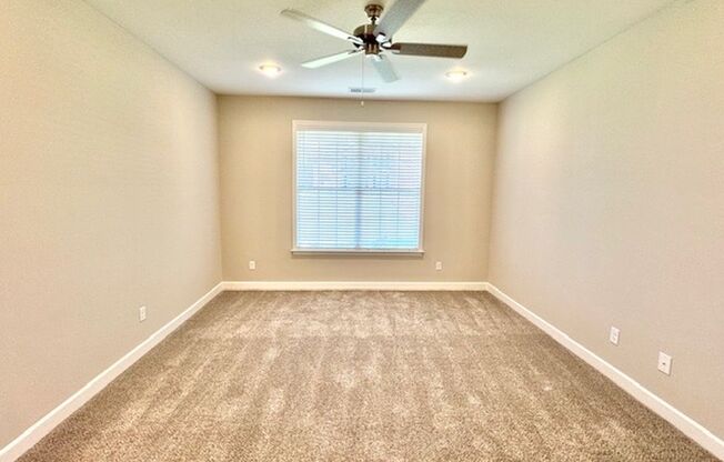 4 beds, 2.5 baths, 2,365 sqft, $1,875, Unit 1