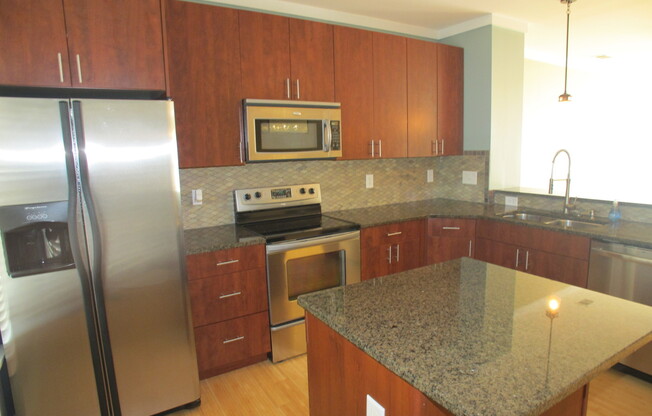 Move-in ready 3-Story Townhome with garage in Cedar Gables!