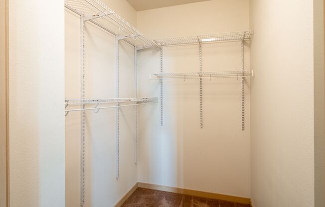 2 beds, 2 baths, 1,132 sqft, $1,370, Unit 8119-313