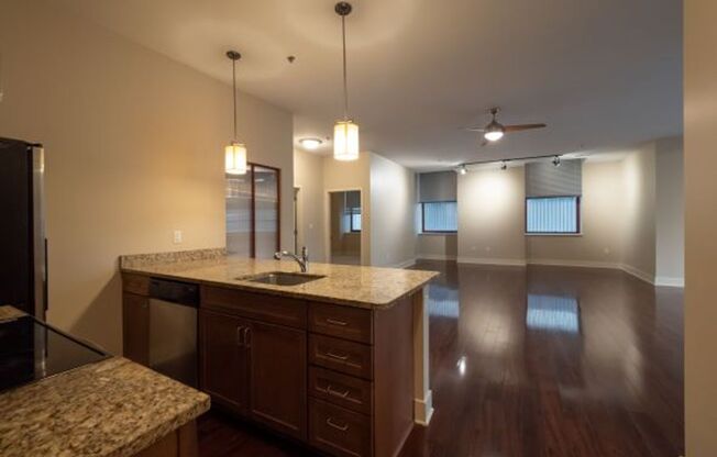 2 beds, 2 baths, 1,715 sqft, $2,080, Unit L20