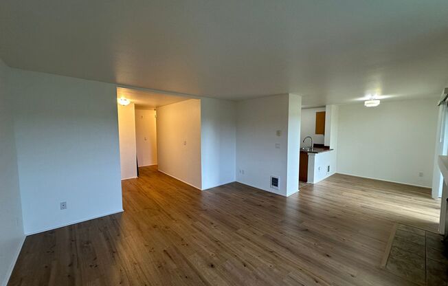 Sterling Heights Condo - Bellevue