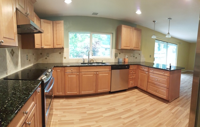 3 beds, 2 baths, $2,400