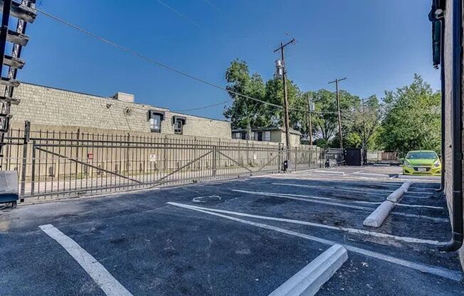 1 bed, 1 bath, 600 sqft, $1,100, Unit 104