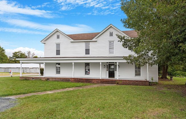 Charming 2-Bed, 1.5-Bath Home in the Heart of Downtown Princeton!