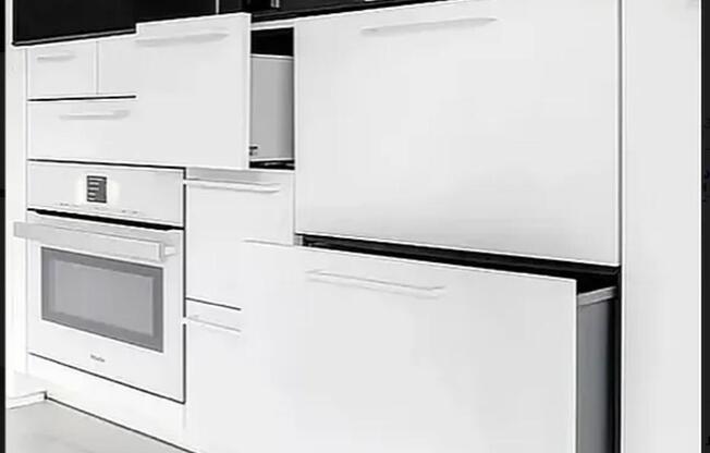 Studio, 1 bath, $3,250, Unit 1209