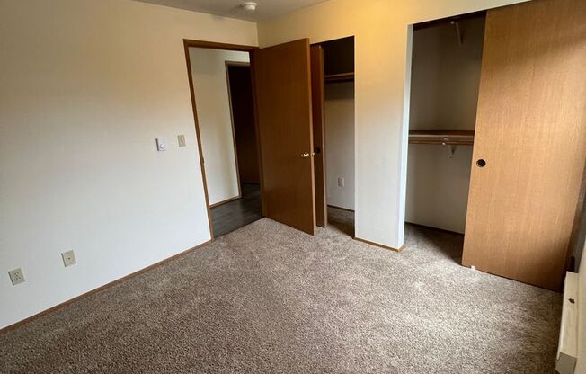 2 beds, 1 bath, 841 sqft, $1,850, Unit 315