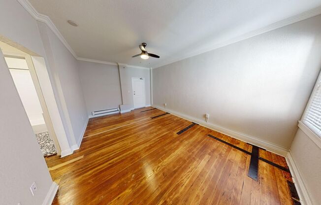Studio, 1 bath, 350 sqft, $1,395, Unit 208