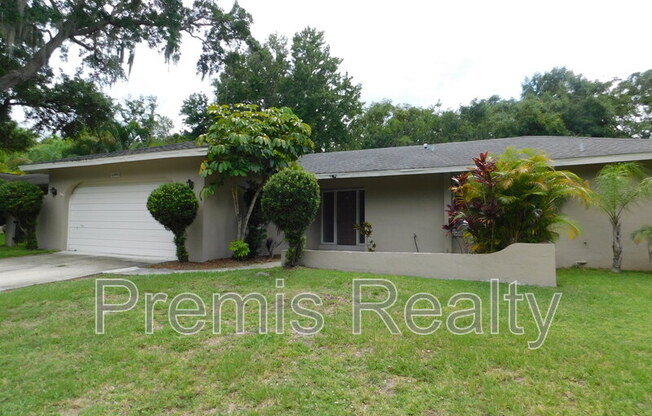 1840 OAK FOREST DRIVE W