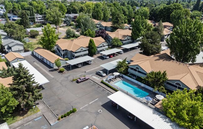 2 beds, 2 baths, 1,027 sqft, $1,450, Unit 60