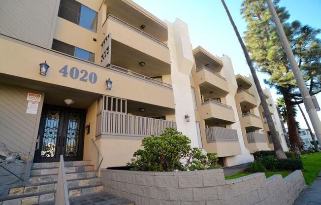 5th Street Apartments- Luxurious Bedrooms with Covered Parking! Call Now!