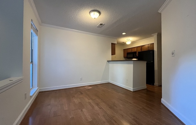 2516 Cranbrook Lane #7
