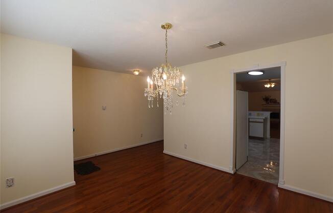 9359 STARFIRE LN