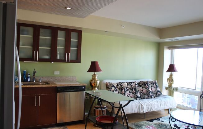 1 bed, 1 bath, $1,750, Unit UNIT 1410