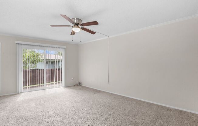 3 beds, 1 bath, 1,172 sqft, $1,450, Unit #12