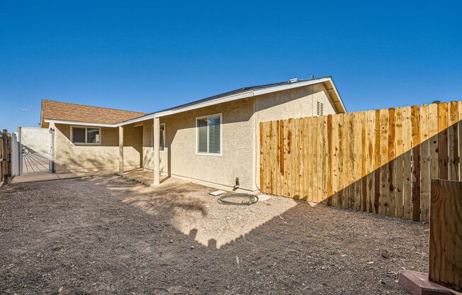 One Story 3 beds/2 baths