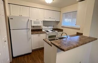 2 beds, 2 baths, 1,030 sqft, $1,810, Unit 1621