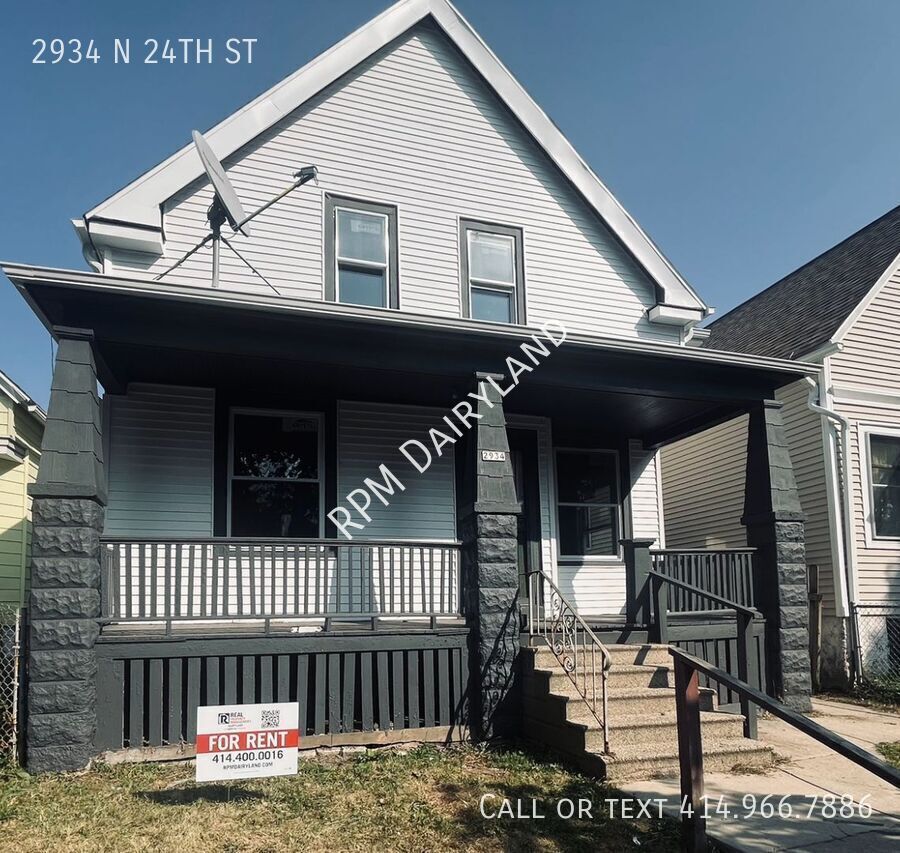 2934 N 24 ST