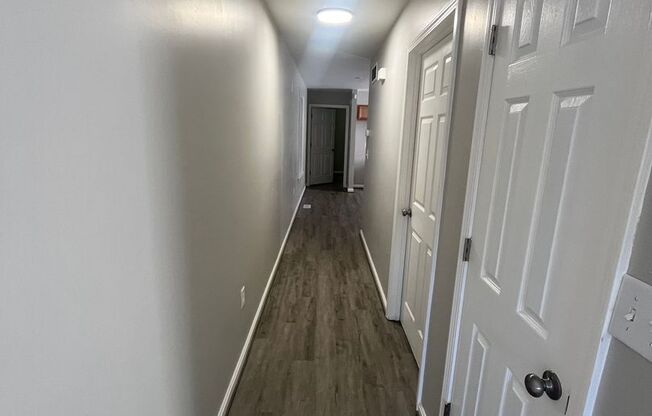 Gorgeous Fully Renovated 4 br/2 bath!