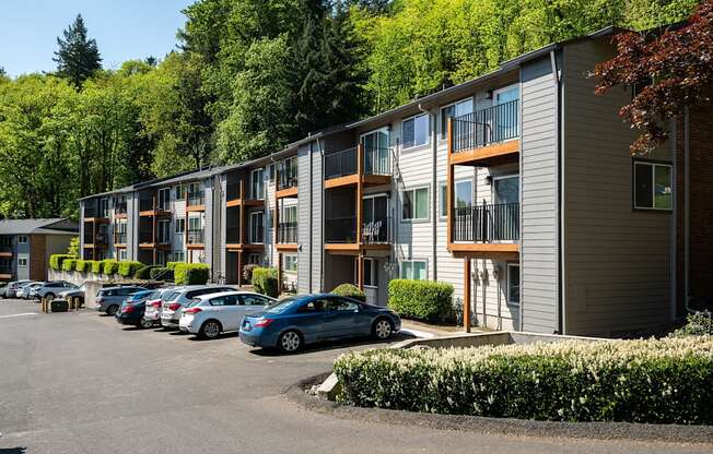 Skyline Apartments | Exterior