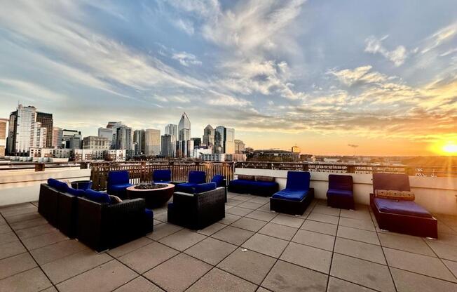 1 bed, 1 bath, 779 sqft, $1,600