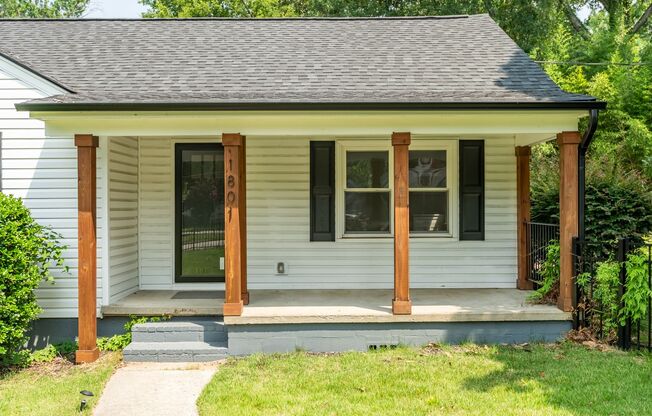 Charming 3BR/2BA Ranch in Prime Raleigh Location!