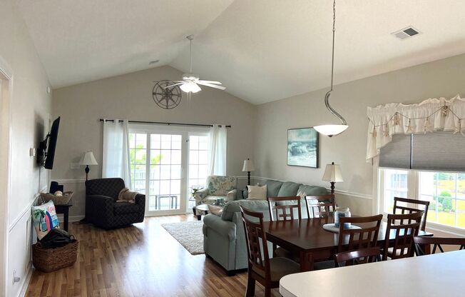 Beautifully Furnished 2 Bedroom, 2 Bath Condo With Indoor Pool & Fitness Center!