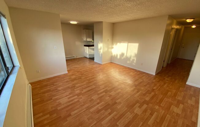 Crestwood Apartments