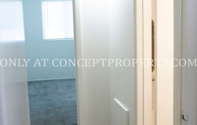 2 beds, 1 bath, 810 sqft, $1,299, Unit 30