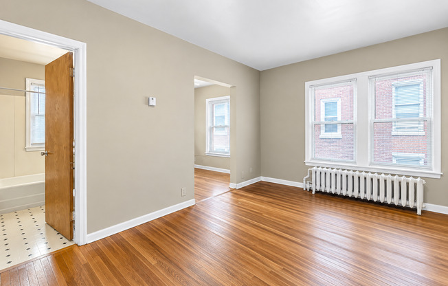 Convenient and Affordable St. Paul Living | Spacious 1-Bedroom Near University Ave & Green Line
