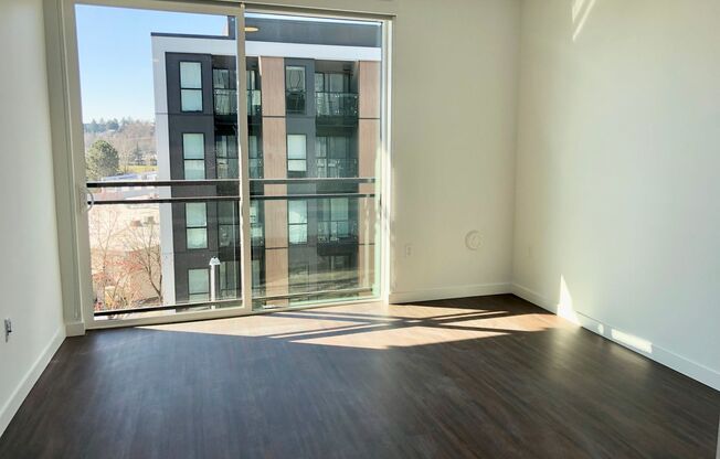 1 bed, 1 bath, 560 sqft, $2,045, Unit 506