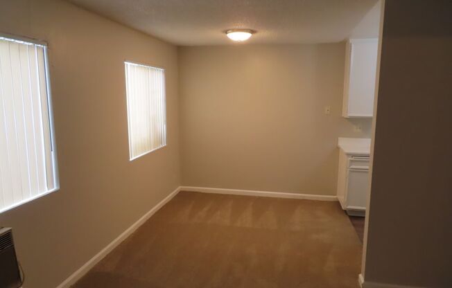 MIRA MESA (8835)