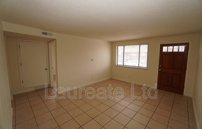 1124 ROSEMARY ST