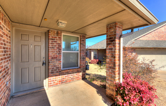 3 beds, 2 baths, $1,349