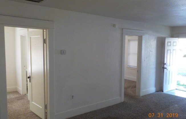 1220 G STREET