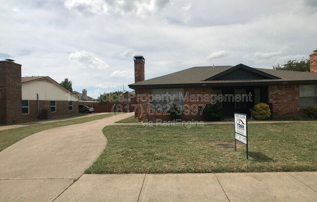 7041 CROSSTIMBERS