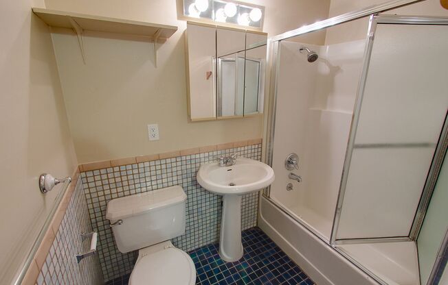 421 Apartments