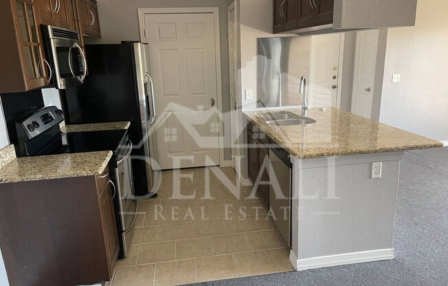 1 bed, 1 bath, 692 sqft, $1,095, Unit 327