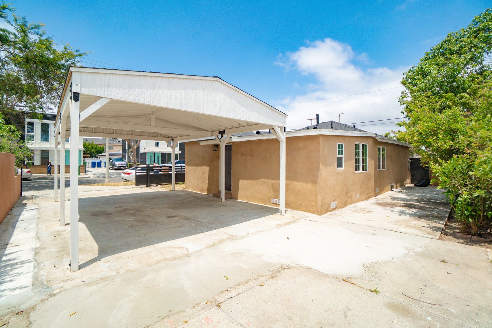 RECENTLY REMODELED, BRIGHT & AIRY 3BR2BA HOUSE ON SPACIOUS CORNER LOT W/ LARGE WRAP AROUND YARD & PATIO AREAS, GATED DRIVEWAY W/  LARGE COVERED CARPORT CLOSE TO SCHOOLS, PARKS, SHOPPING & EASY FREEWAY ACCESS!