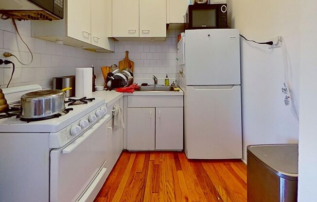 1 bed, 1 bath, 520 sqft, $2,300, Unit 402