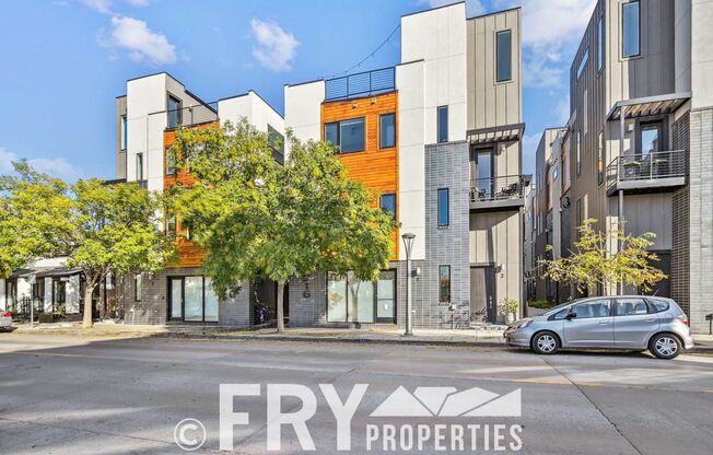 Contemporary Townhome on Tennyson